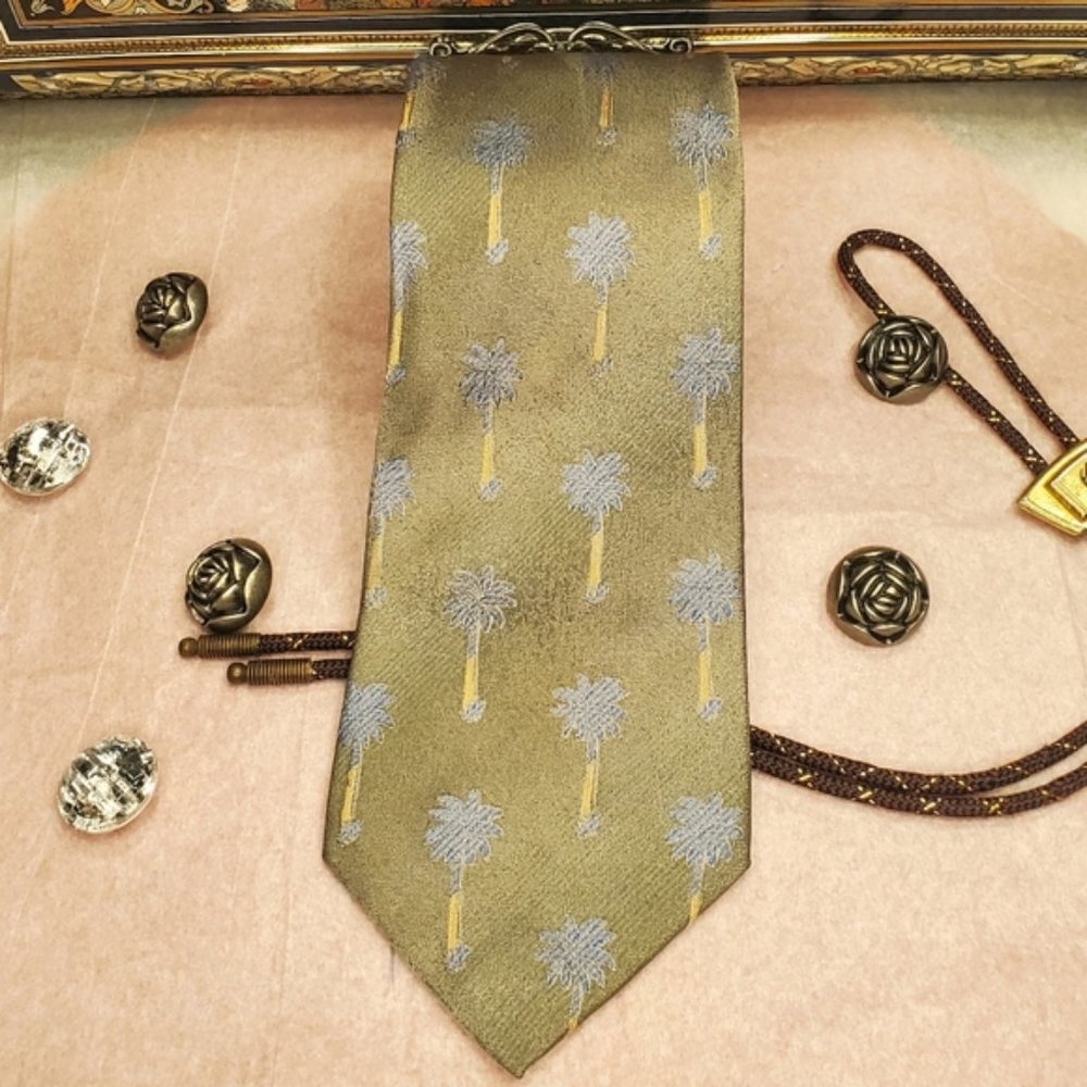 Tropical By Tango palm tree neck tie